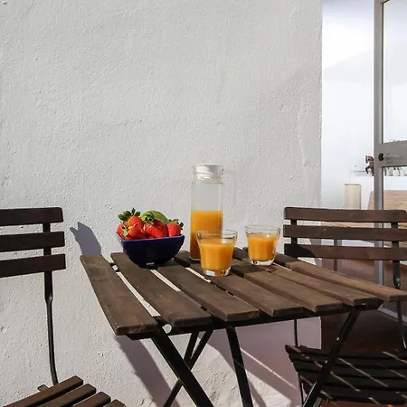 Extramuros Town House With Roof Terrace And Sea View In The Center Of Conil Casa vacanze *