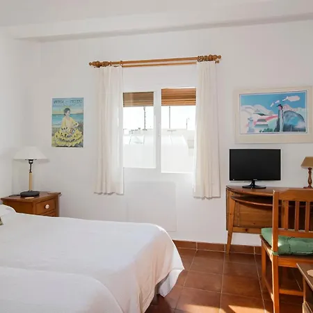 Ferienhaus Extramuros Town House With Roof Terrace And Sea View In The Center Of Conil *